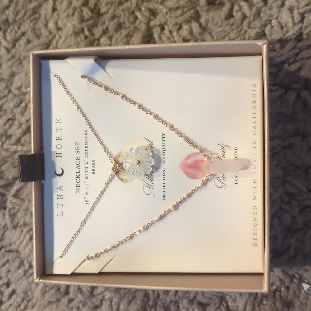 Luna Norte Necklace Set
